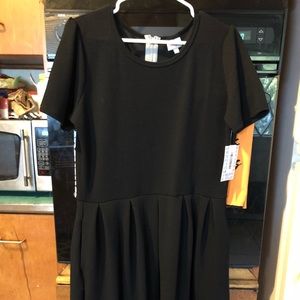 Lularoe black Amelia xl